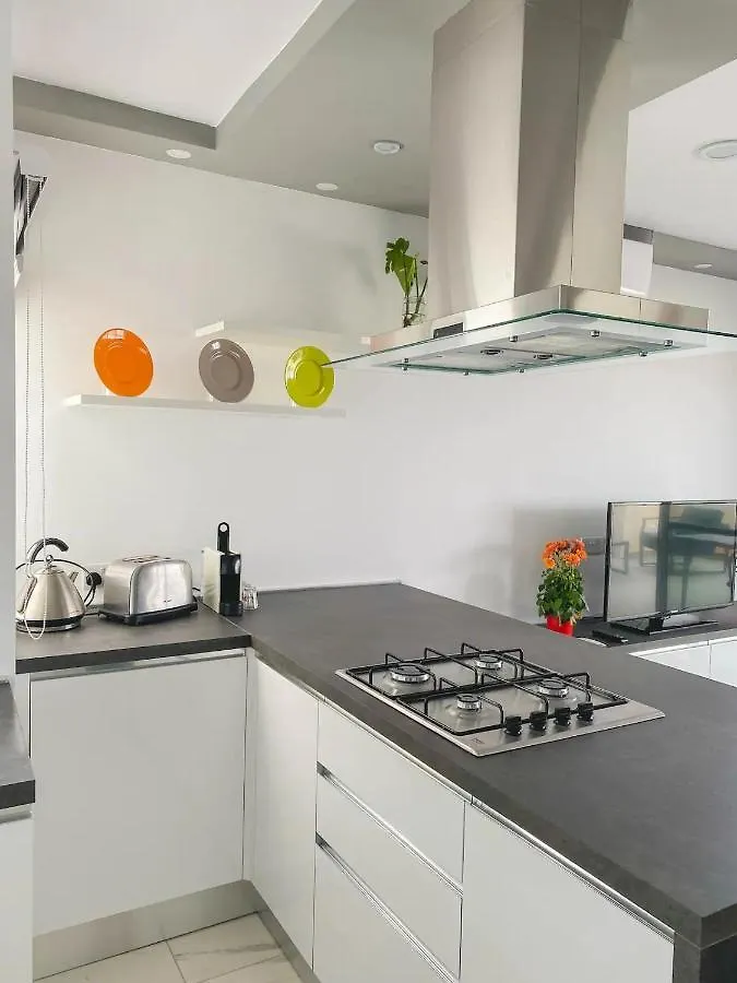 The Blue Mill Penthouse With Beautiful Views Apartment Naxxar