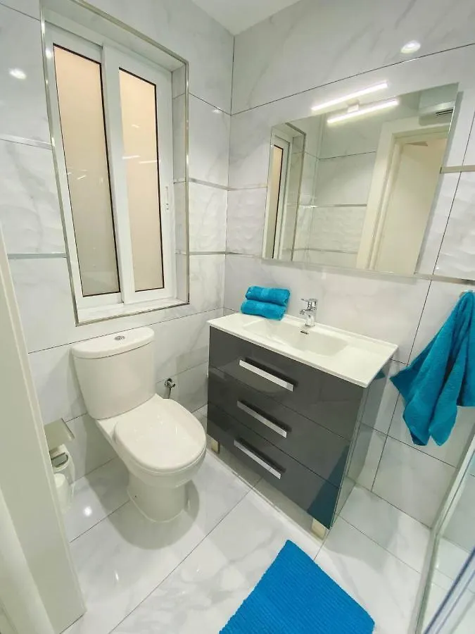 The Blue Mill Penthouse With Beautiful Views Apartment Naxxar
